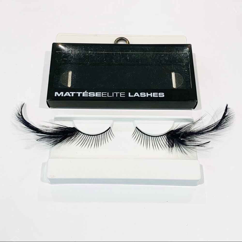 Mattese Elite Black Feather Flared Lash